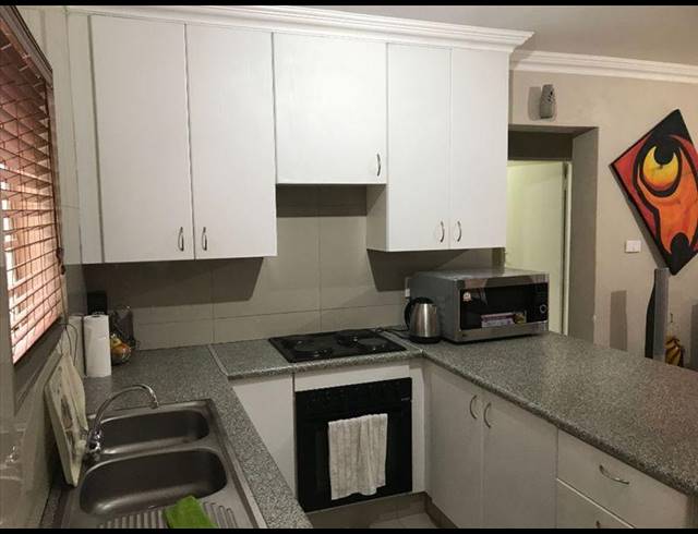 2 BEDROOM TOWNHOUSE FOR SALE IN TERENURE